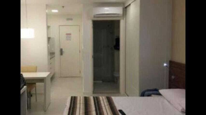 Vision Piscina Academia Garagem Andar Alto *